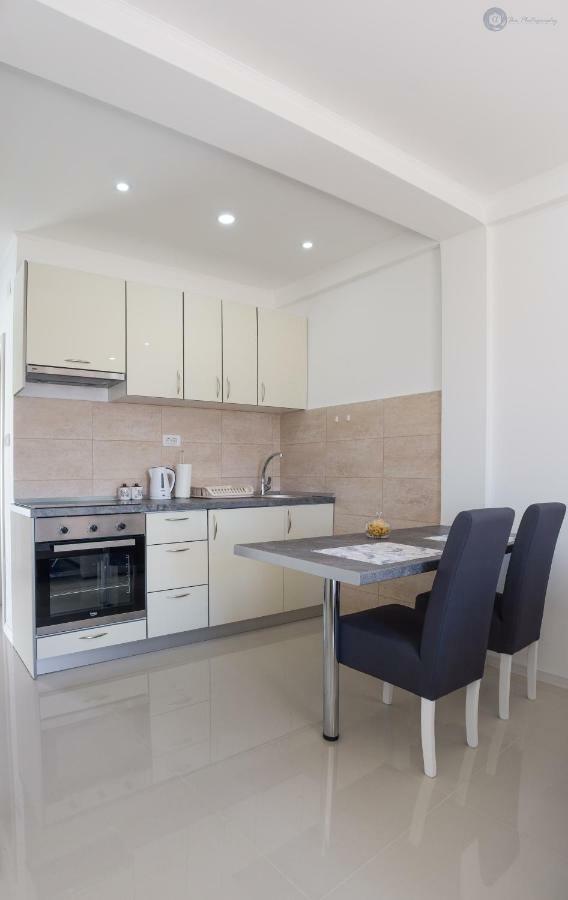 Apartmani Kankaras - Sea View تيفات المظهر الخارجي الصورة
